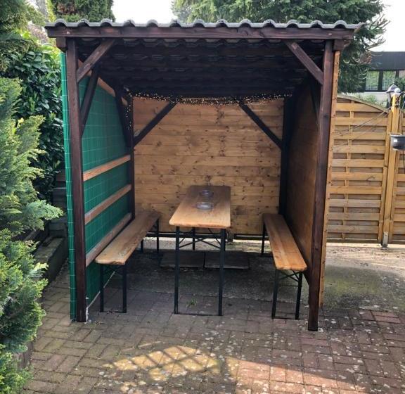 Отель Urberacher Hof