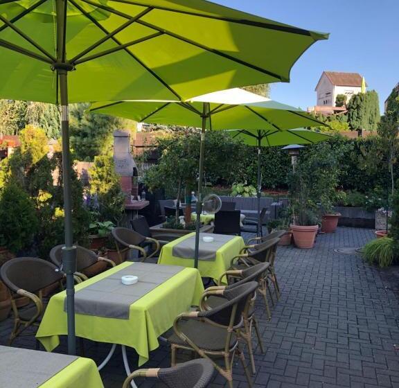 Отель Urberacher Hof