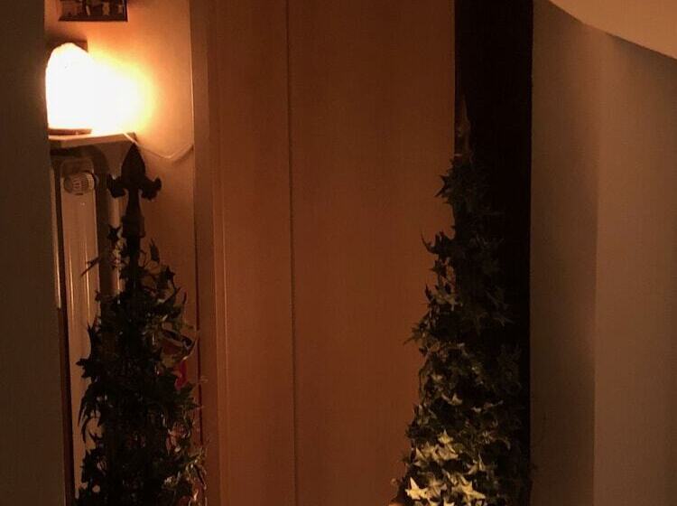 Отель Urberacher Hof