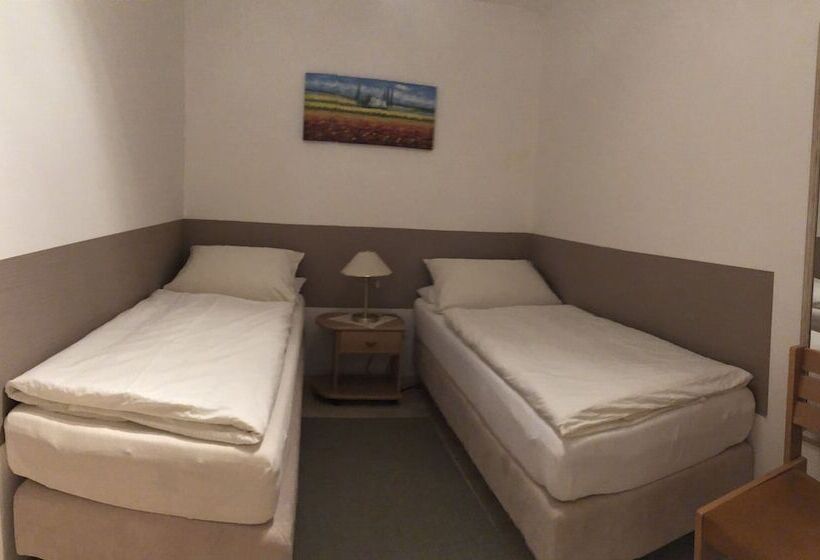 Отель Urberacher Hof