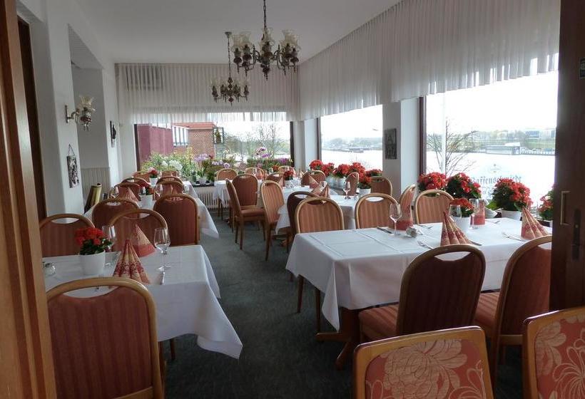 ホテル Waffenschmiede