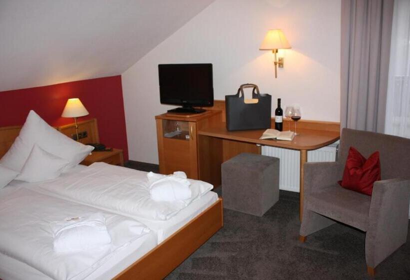 ホテル Wiedemann S Wein