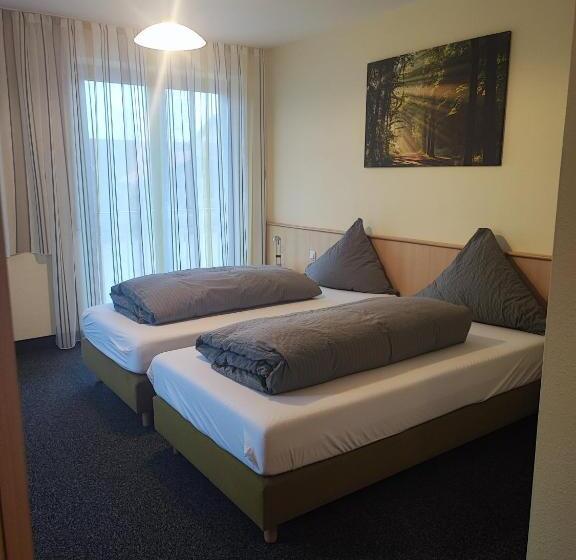 호텔 Wirtshaus Zur Bina