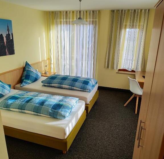 호텔 Wirtshaus Zur Bina