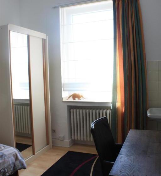 Отель World House Wetten