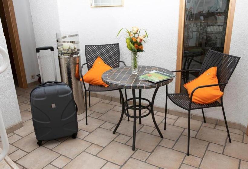 酒店 Zum Kreuzberg