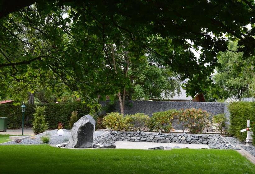 酒店 Zum Kreuzberg