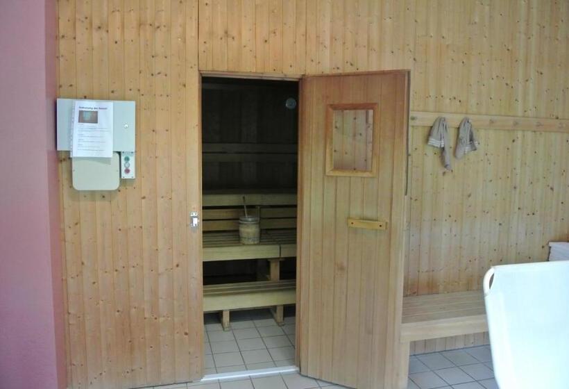 ホテル Zwieseler Waldhaus