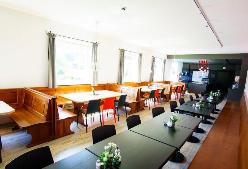 Jugendherberge Kreuth Am Tegernsee