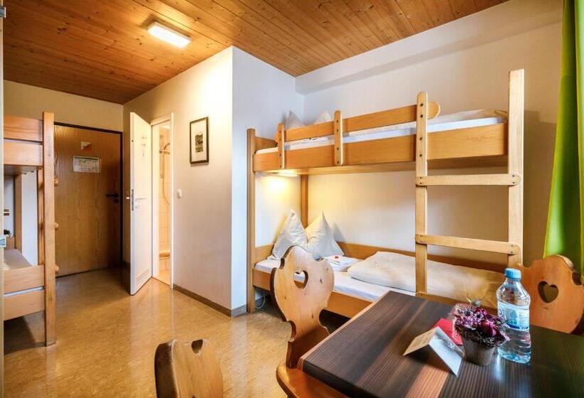 Jugendherberge Kreuth Am Tegernsee