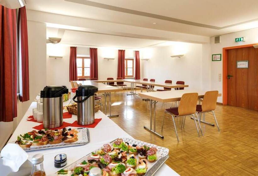 Jugendherberge Regensburg