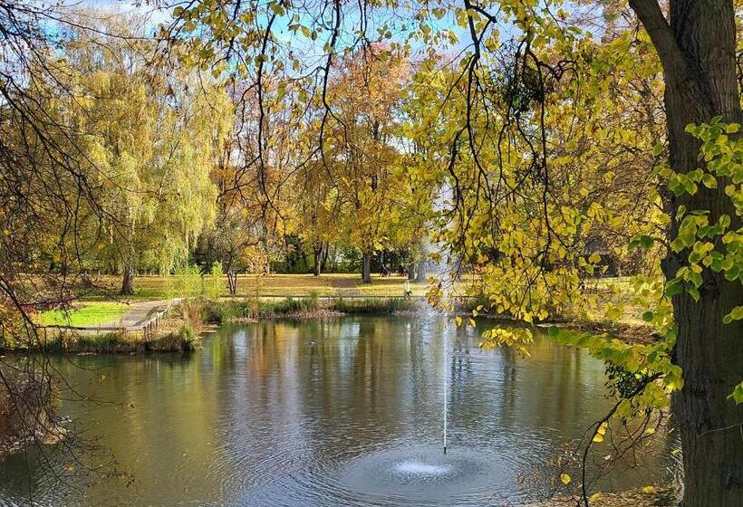 Parkhotel Am Schwanenteich