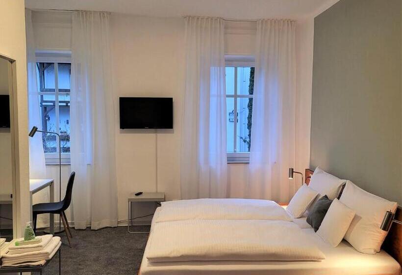 Parkhotel Am Schwanenteich