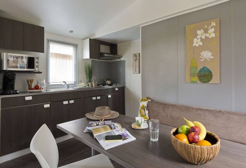 אתר נופש Les Prairies De La Mer