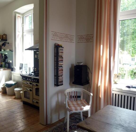 Villa Zur Erholung Bed & Breakfast