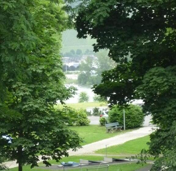 Villa Zur Erholung Bed & Breakfast