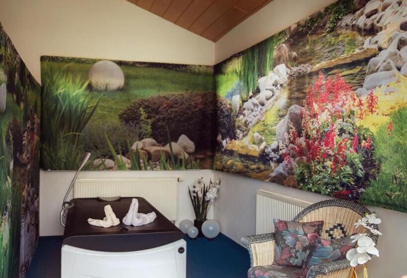 Waldhotel Seebachschleife