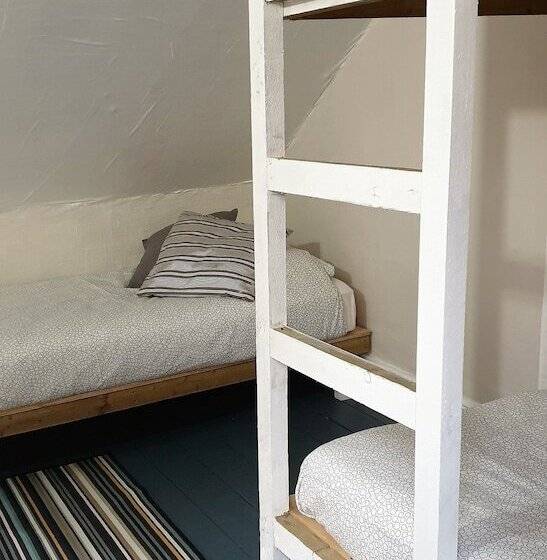 Bunkhouse Bournemouth   Hostel