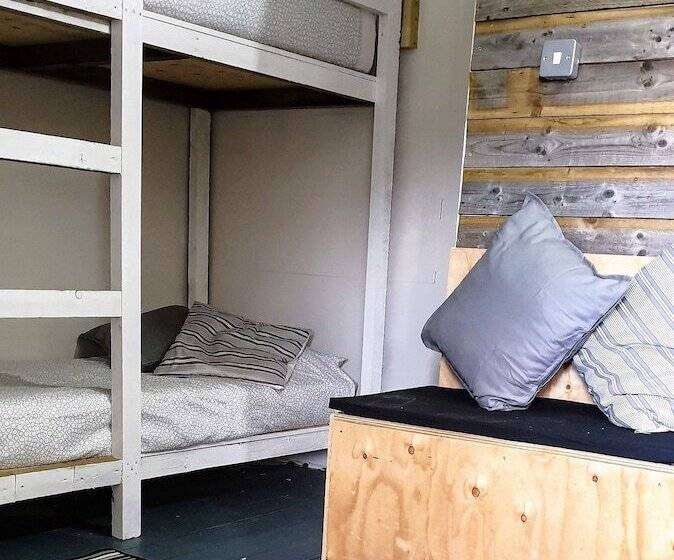 Bunkhouse Bournemouth   Hostel