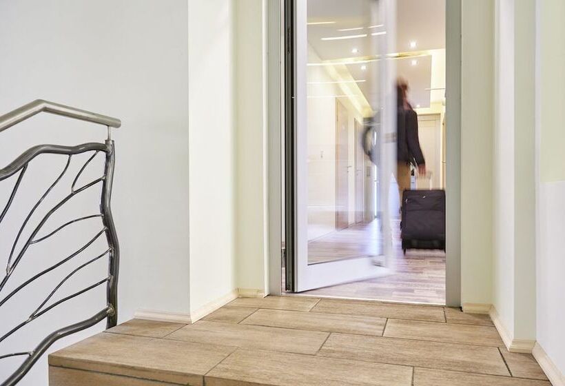 Auenwald Hotel Und Apartmenthaus