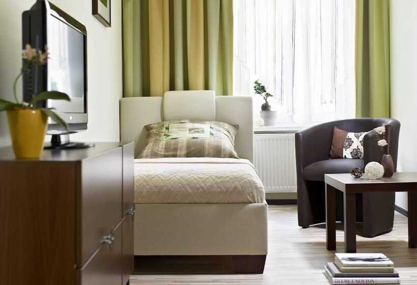 Auenwald Hotel Und Apartmenthaus