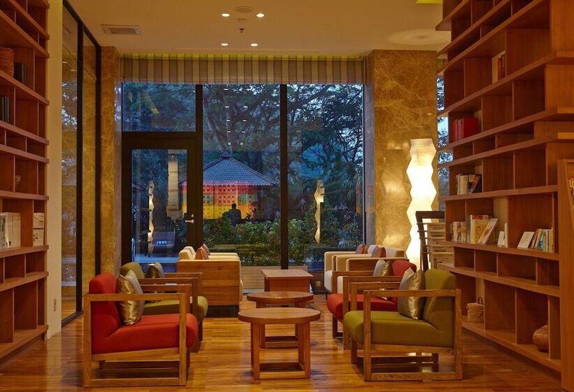 Axia South Cikarang Service Apartment