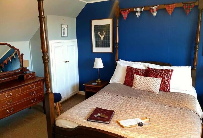 تختخواب و صبحانه Briarbank Guest House