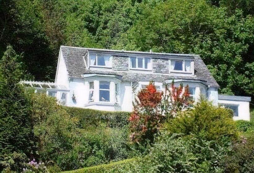 تختخواب و صبحانه Briarbank Guest House