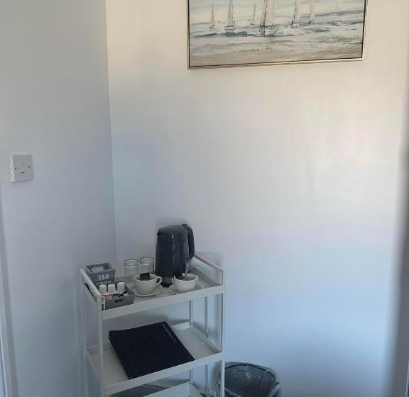 住宿加早餐  Masons Arms Amble