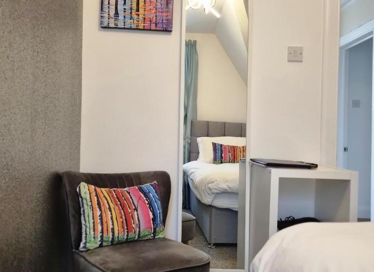 مبيت وإفطار Rose Villa