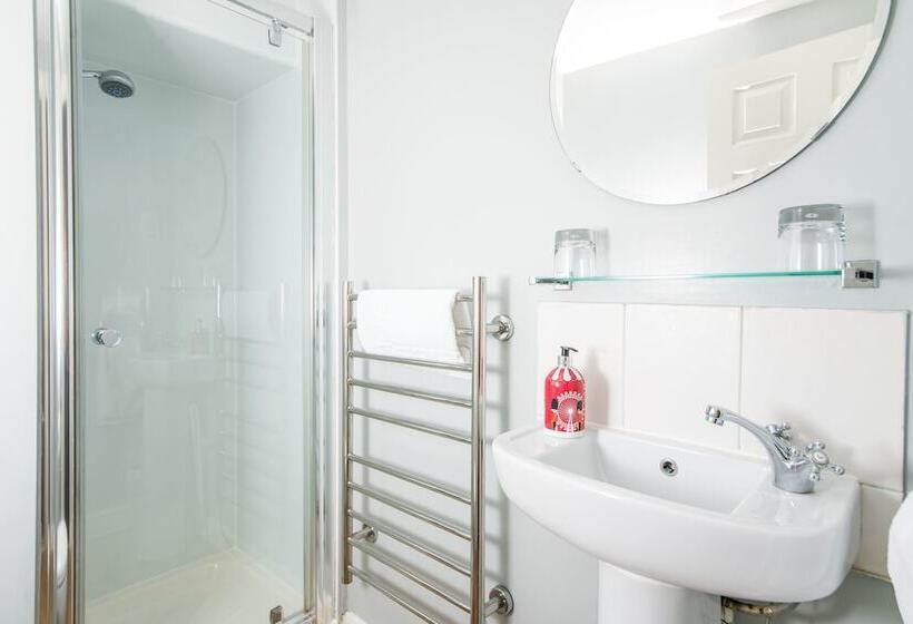 Bed and Breakfast The Henry Guest House