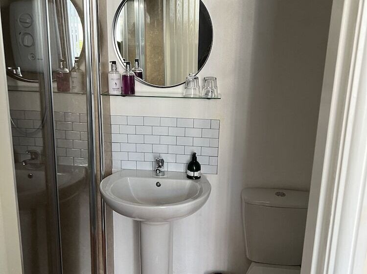 צימר Wentworth Guesthouse