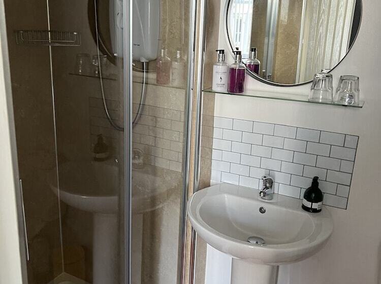 צימר Wentworth Guesthouse