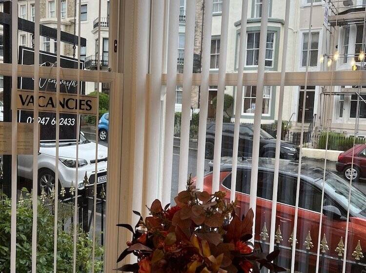 צימר Wentworth Guesthouse