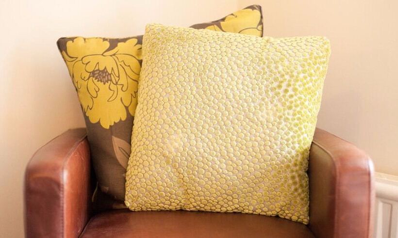 住宿加早餐  Willow Cottage