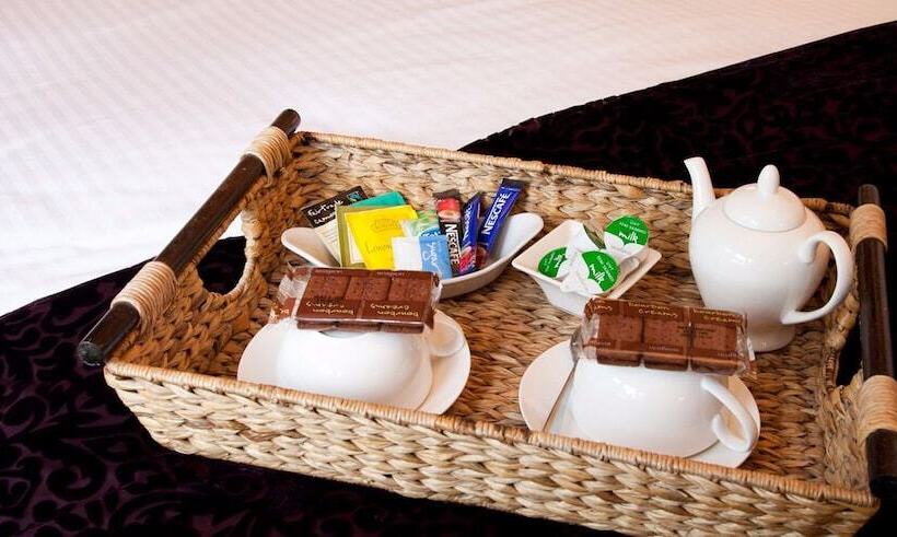 住宿加早餐  Willow Cottage