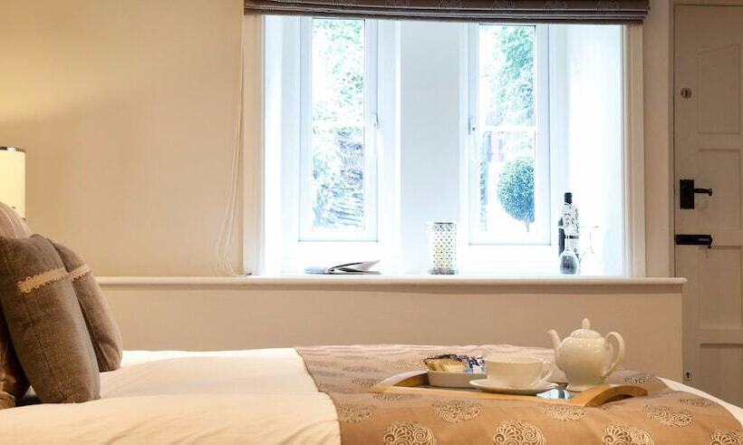 住宿加早餐  Willow Cottage