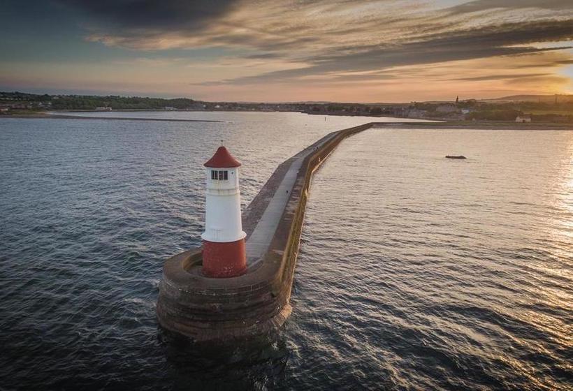 مبيت وإفطار Cara House