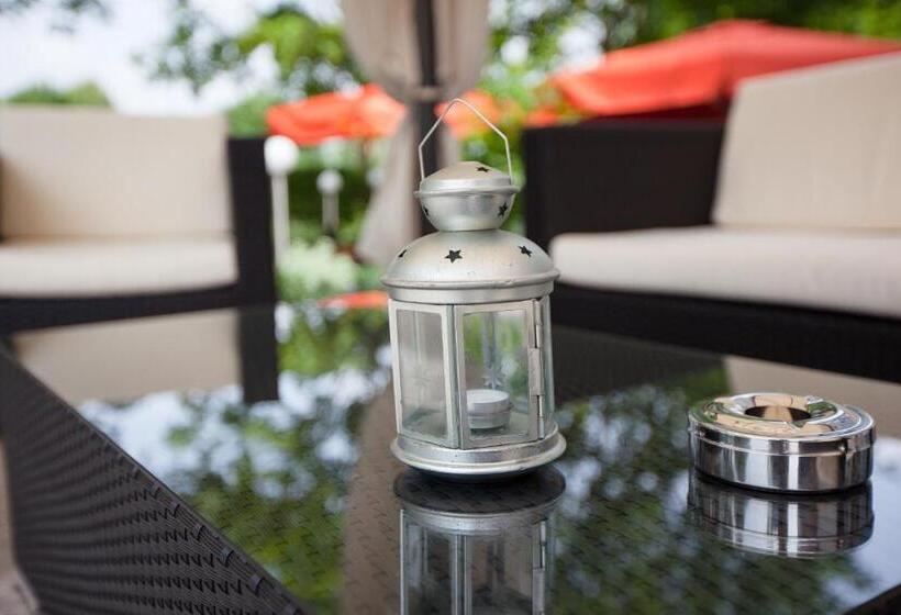 Centro Hotel U No1, Trademark Collection By Wyndham