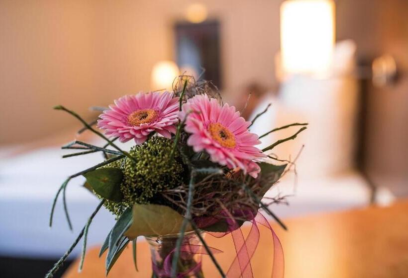 Centro Hotel U No1, Trademark Collection By Wyndham