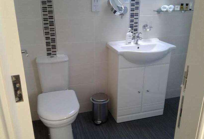 Eastdale Bed And Breakfast