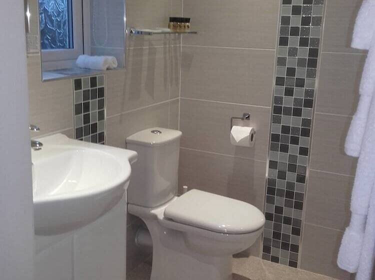 Eastdale Bed And Breakfast