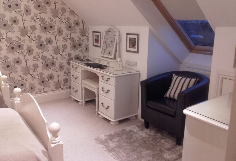 Eastdale Bed And Breakfast