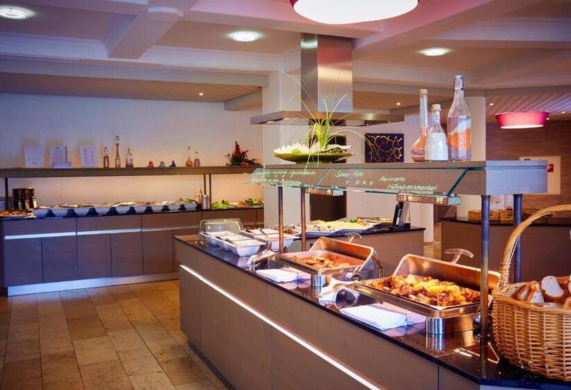 Göbel S Seehotel Diemelsee