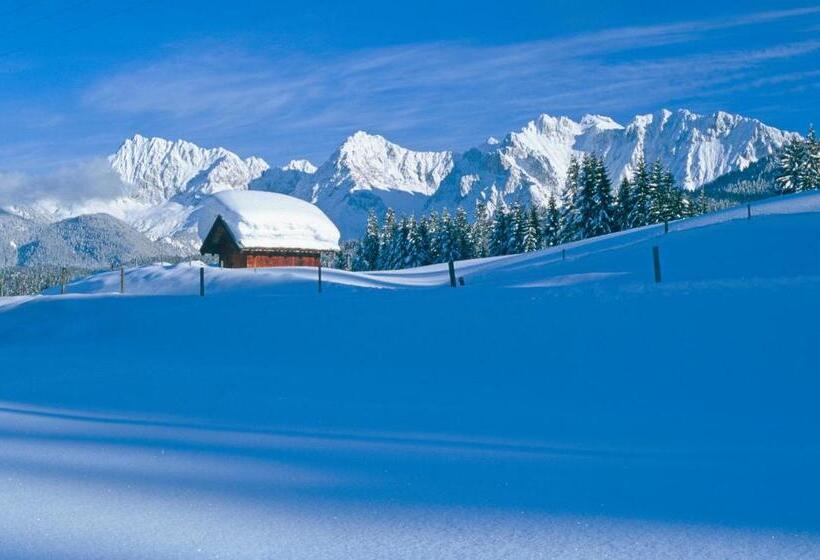 Отель Alpenhof Krün