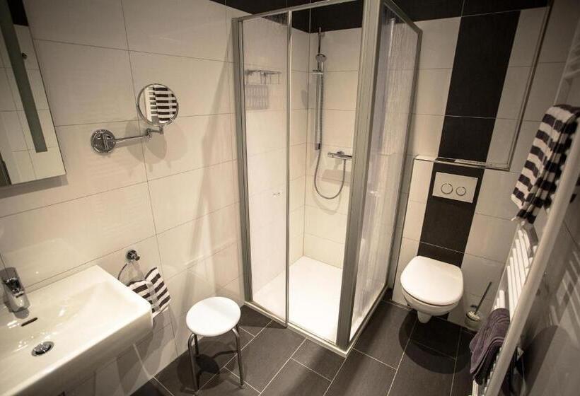 Отель Am Palais