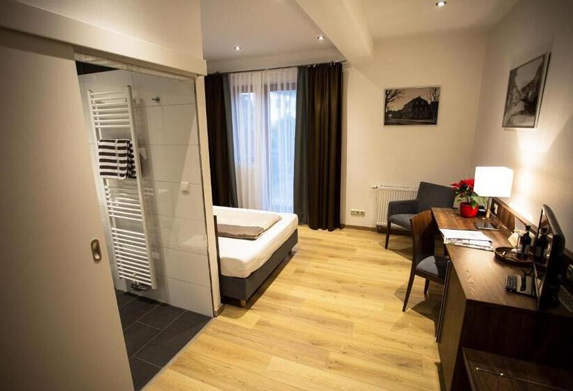 Отель Am Palais