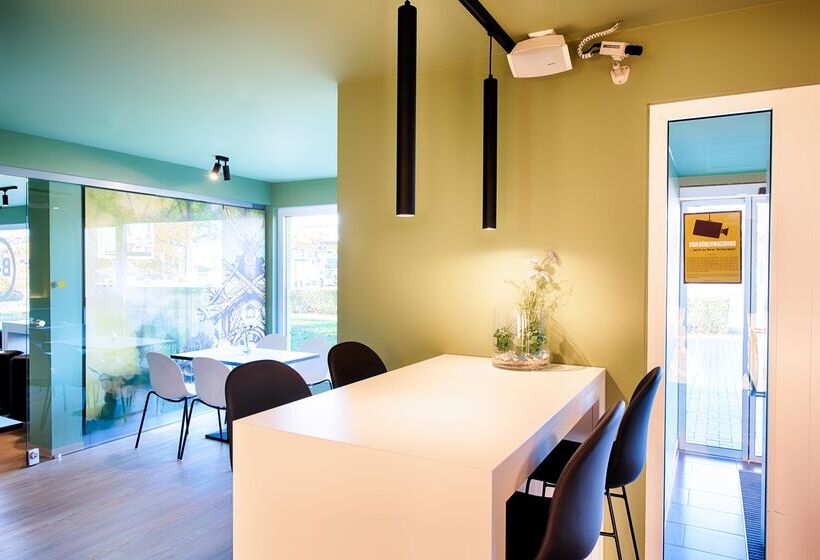 B&b Hotel Baden Airpark