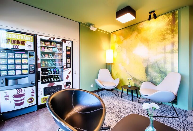 B&b Hotel Baden Airpark