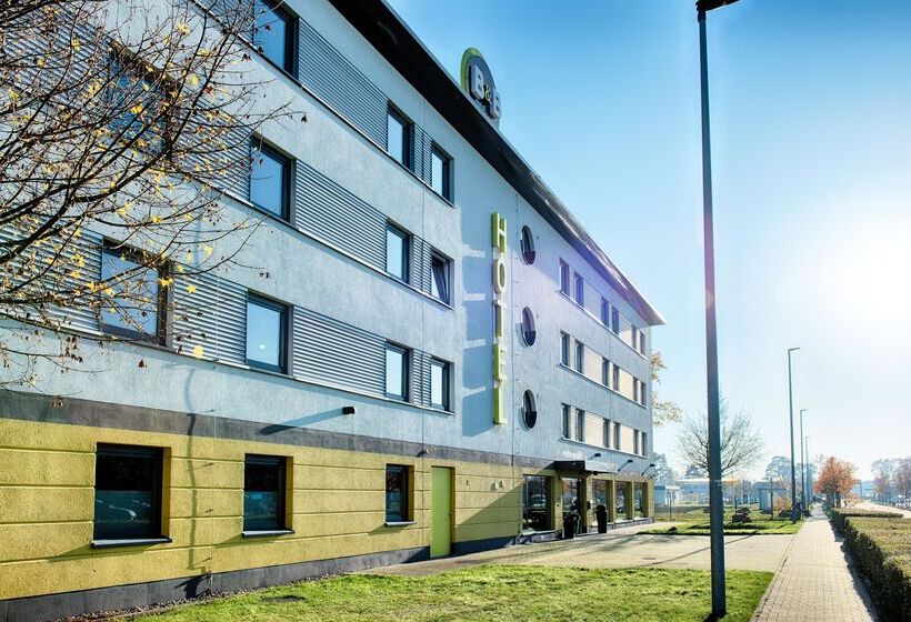 B&b Hotel Baden Airpark